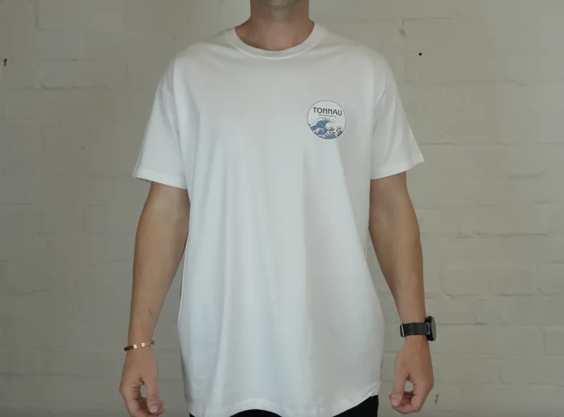 Mount Tonnau Short Sleeved T-Shirt in Black-5